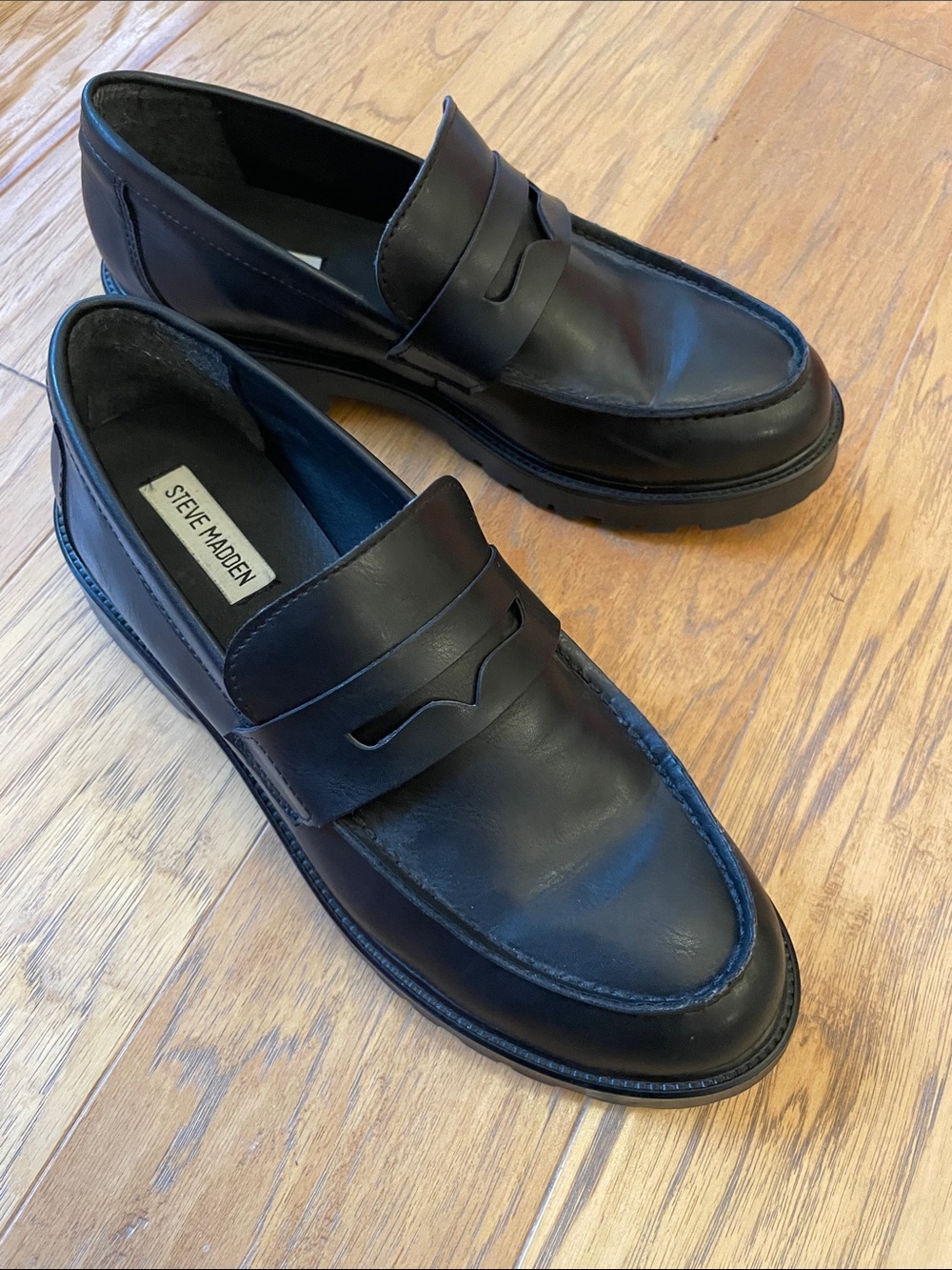 Steve Madden Black Leather Penny Loafers for Women Size 10 NWOT